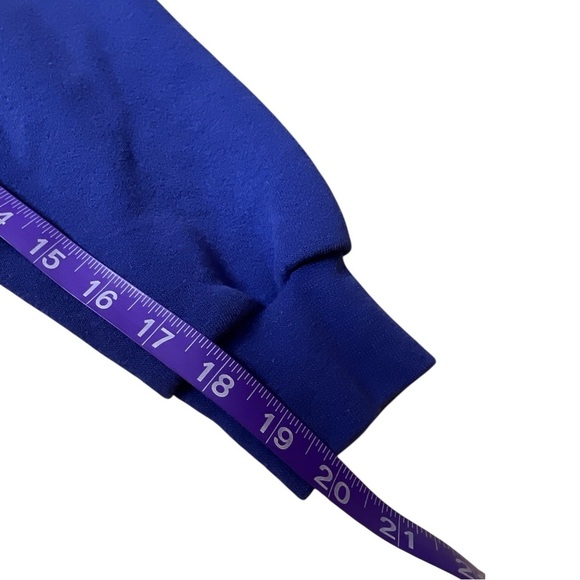 Vintage Disney Store Y2K Minnie Mouse Blue Crewneck Cozy Sweatshirt - Picture 6 of 8